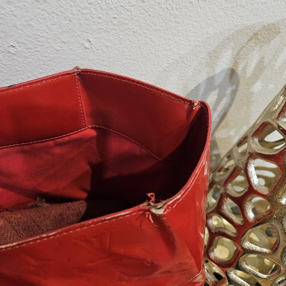 Project Rehab Bag. Has broken strap. - Picture 8 of 16